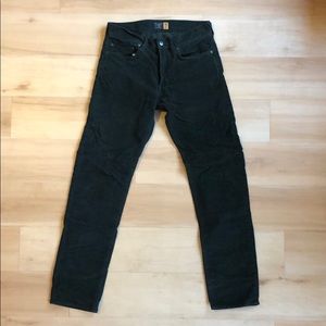 770 Corduroy chino forest green 29x32